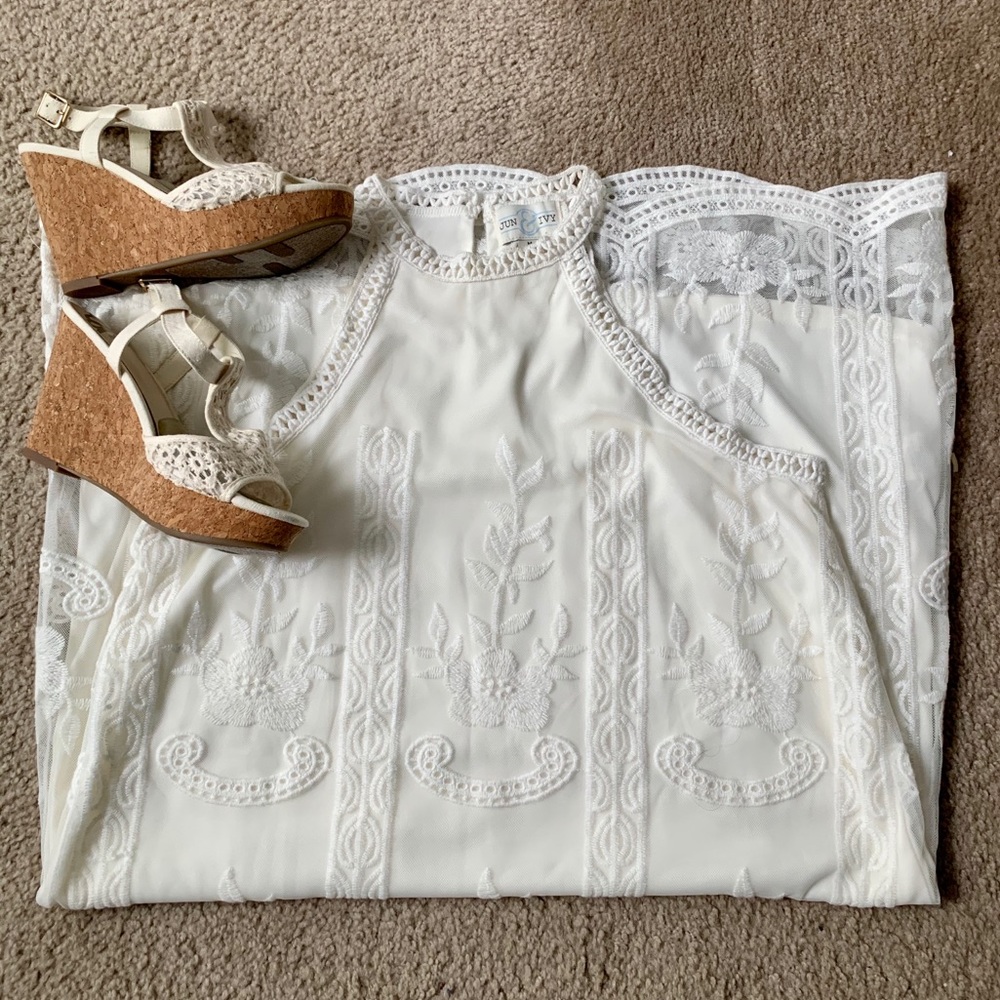 NWOT Francesca’s White Lace High Neck Dress